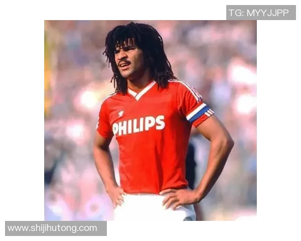 长发扎辫的足球明星们如何在绿茵场上展现个人风格与竞技魅力